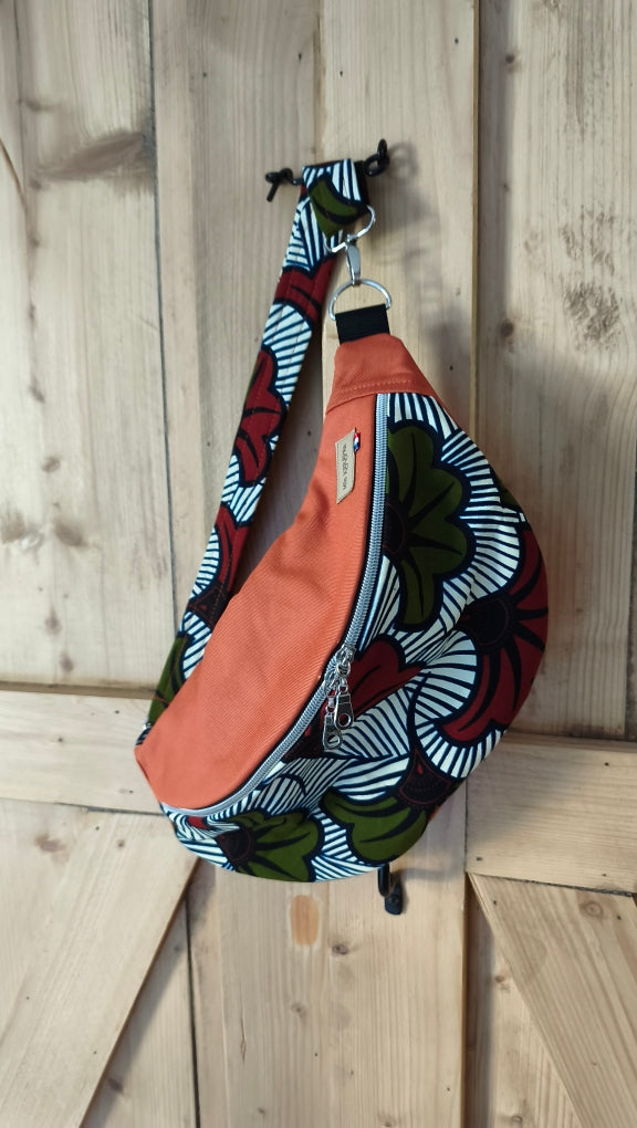 Sac banane en toile de coton terracotta et wax Mlle Karapas