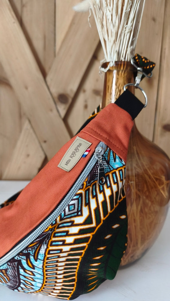 banane en toile de coton terracotta  et wax Mlle Karapas