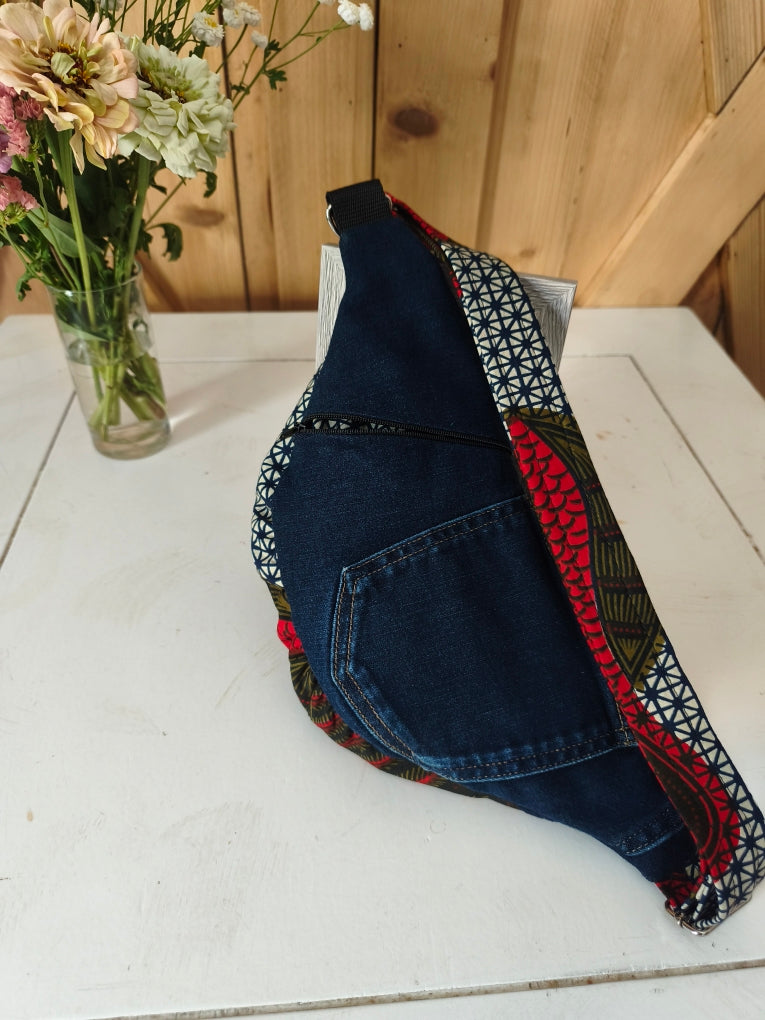 banane en jeans recyclé et wax Mlle Karapas