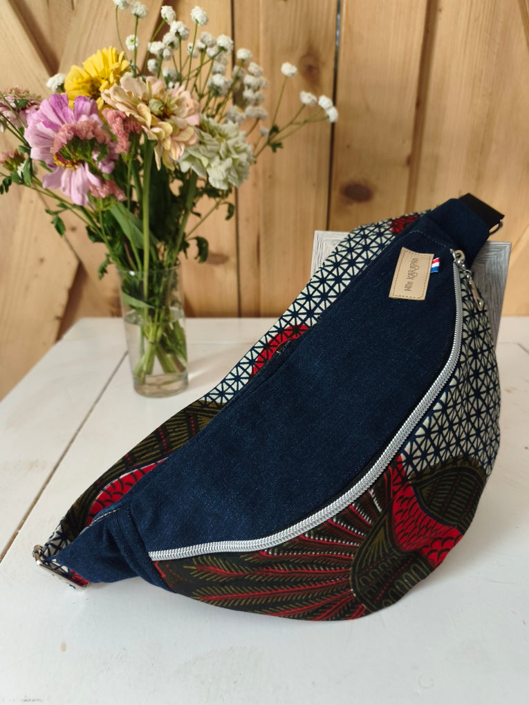 banane en jeans recyclé et wax Mlle Karapas
