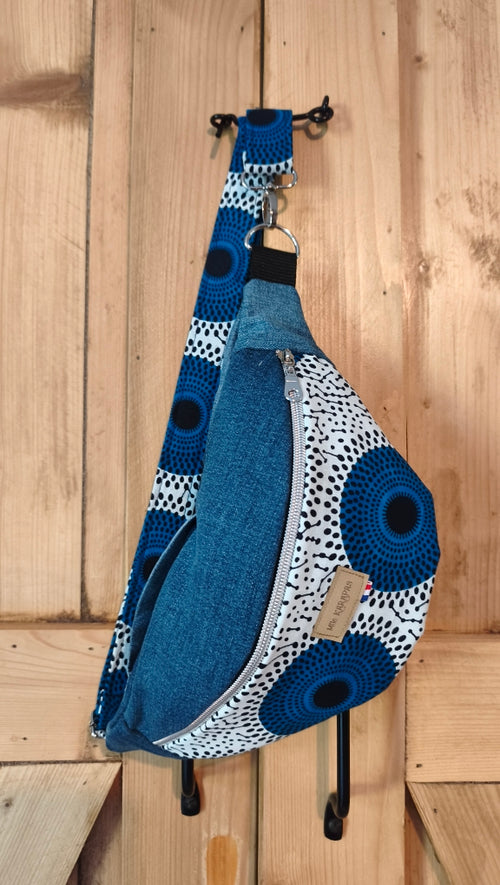 banane en jeans recyclé bleu et wax Mlle Karapas