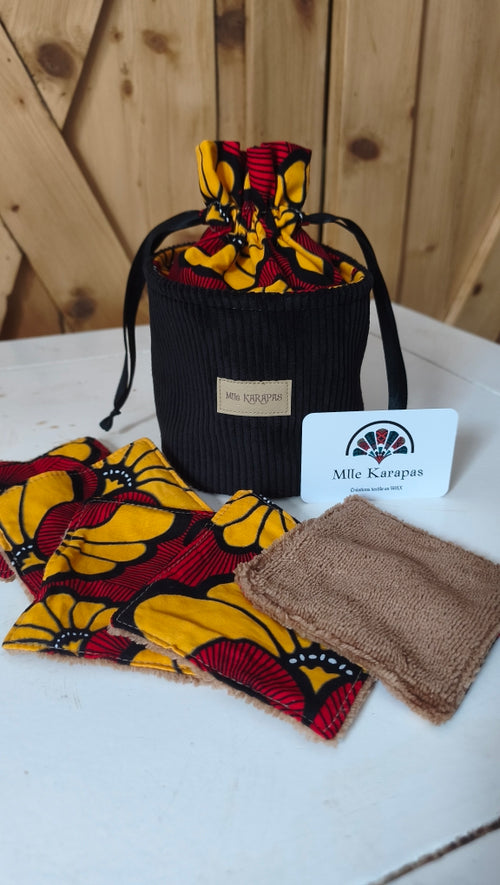 Ensemble  trousse pochon velours noir & 5 lingettes wax (Copie) Mlle Karapas