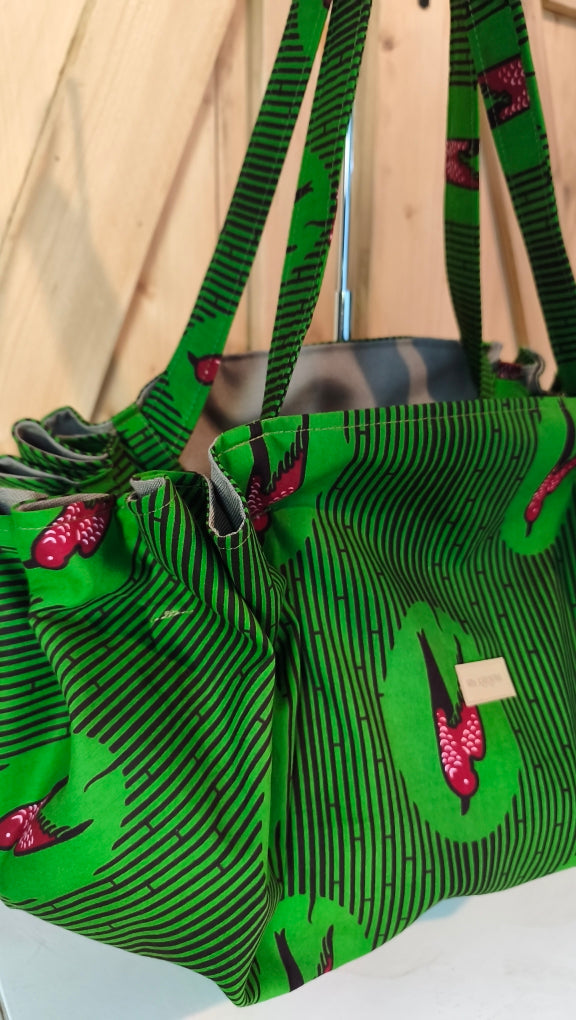 Sac "KOTOKU " hirondelle verte Mlle Karapas