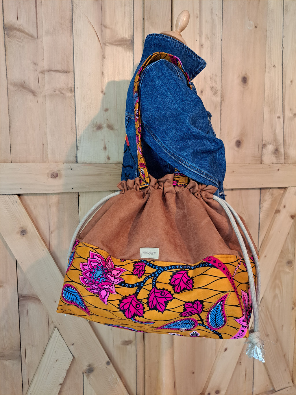 Maxi sac pochon : suédine et wax Mlle Karapas