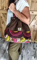 Maxi sac pochon en velours côtelé marron et wax  – Fait main – Mlle Karapas Mlle Karapas